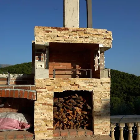 Villa Ndreca *