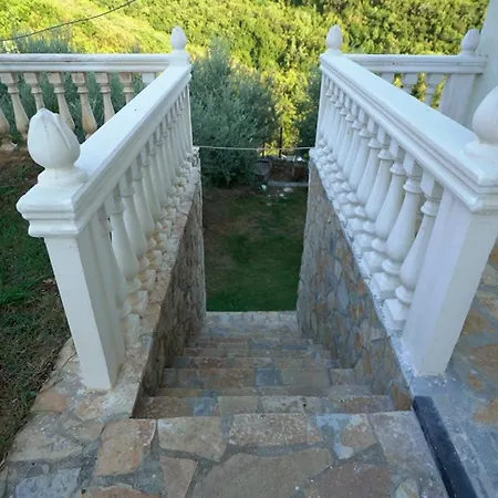 Ndreca Villa *