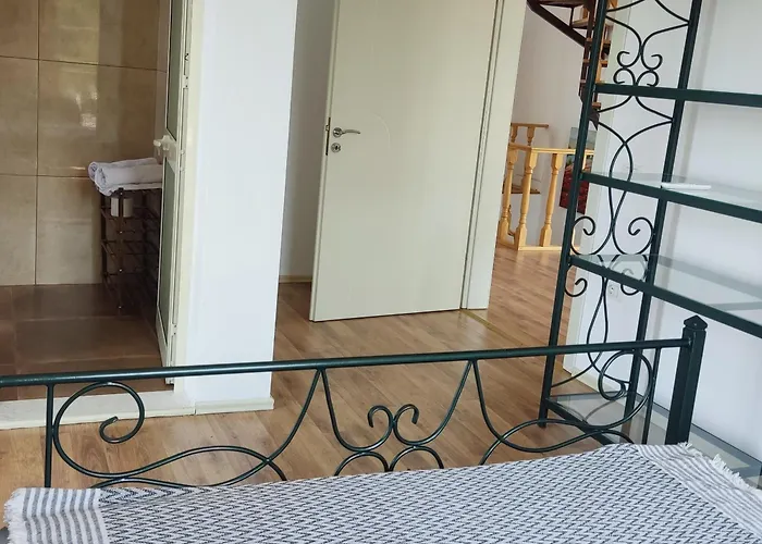 Ndreca Villa *